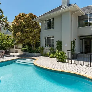 2* Guest house Oak Manor
