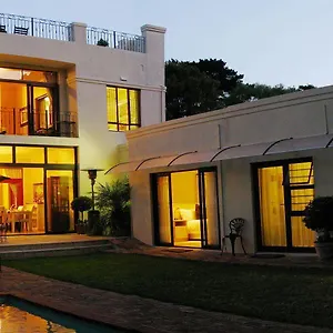 4* Guest house Riversong